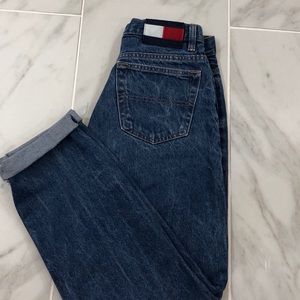 ✨High Rise Vintage Tommy Hilfiger Jeans✨